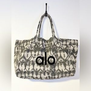 ALO Yoga Grey Tie-Dye Canvas Oversized Iconic Shopper Tote - One Size